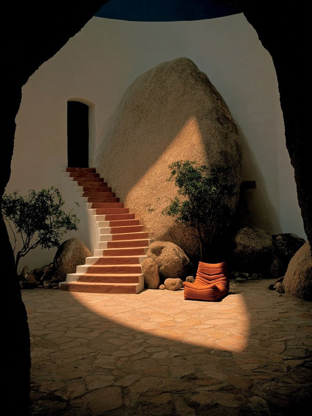 a rock house or a house rock